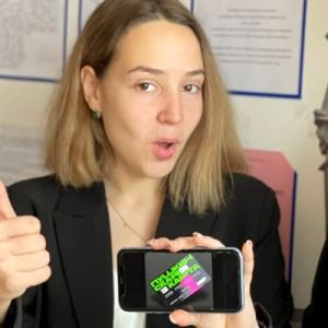 Студенты Омского юридического колледжа получили Пушкинские карты!
