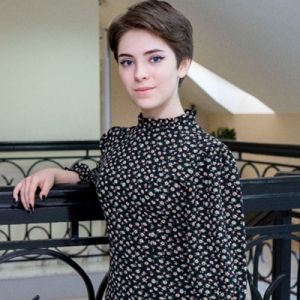 Полина Трушникова продолжает лидировать во всероссийской школьной олимпиаде по французскому языку