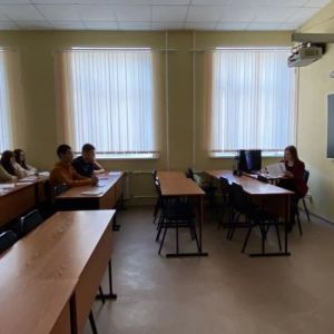 Для обучающихся Омского юридического колледжа был проведен урок «Без срока давности».