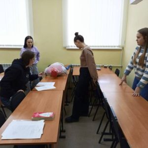 В Омском юридическом колледже прошла деловая игра «Следствие ведут знатоки».