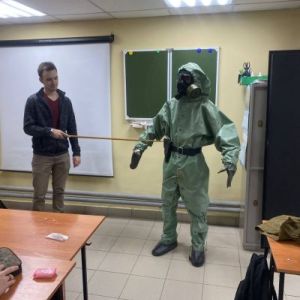 В Омском юридическом колледже проведен урок, посвященный Всемирному дню гражданской обороны